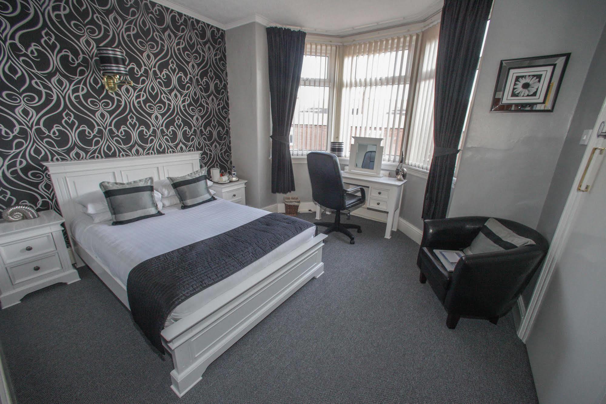 Tower House Executive Guest House Pontefract Buitenkant foto